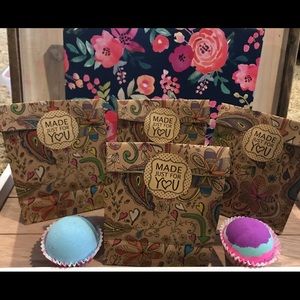 Bath Bombs from Lux & Lavish Shop